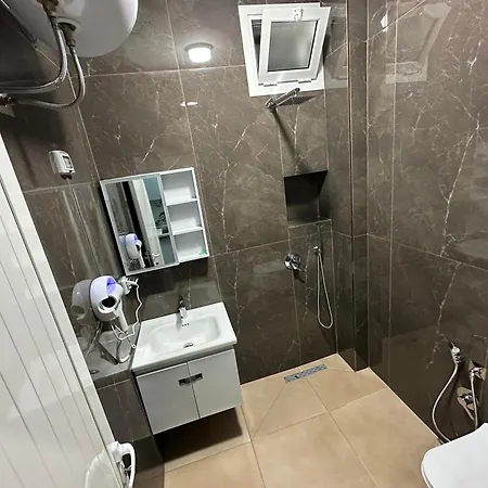 Trizone & Golem (Tirana)