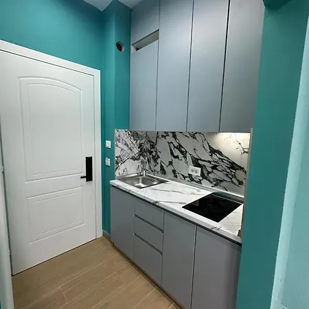 Appartement Trizone & Golem (Tirana)